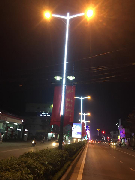 Thi công trang trí đèn Led - Quảng Cáo Minh Tuệ ADV - Công Ty Trách Nhiệm Hữu Hạn Một Thành Viên Minh Tuệ ADV